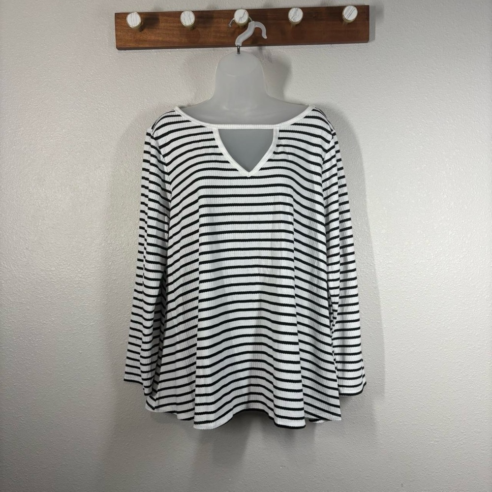 Lane Bryant Cutout Neck Striped Waffle Knit Long Sleeve Size 18/20